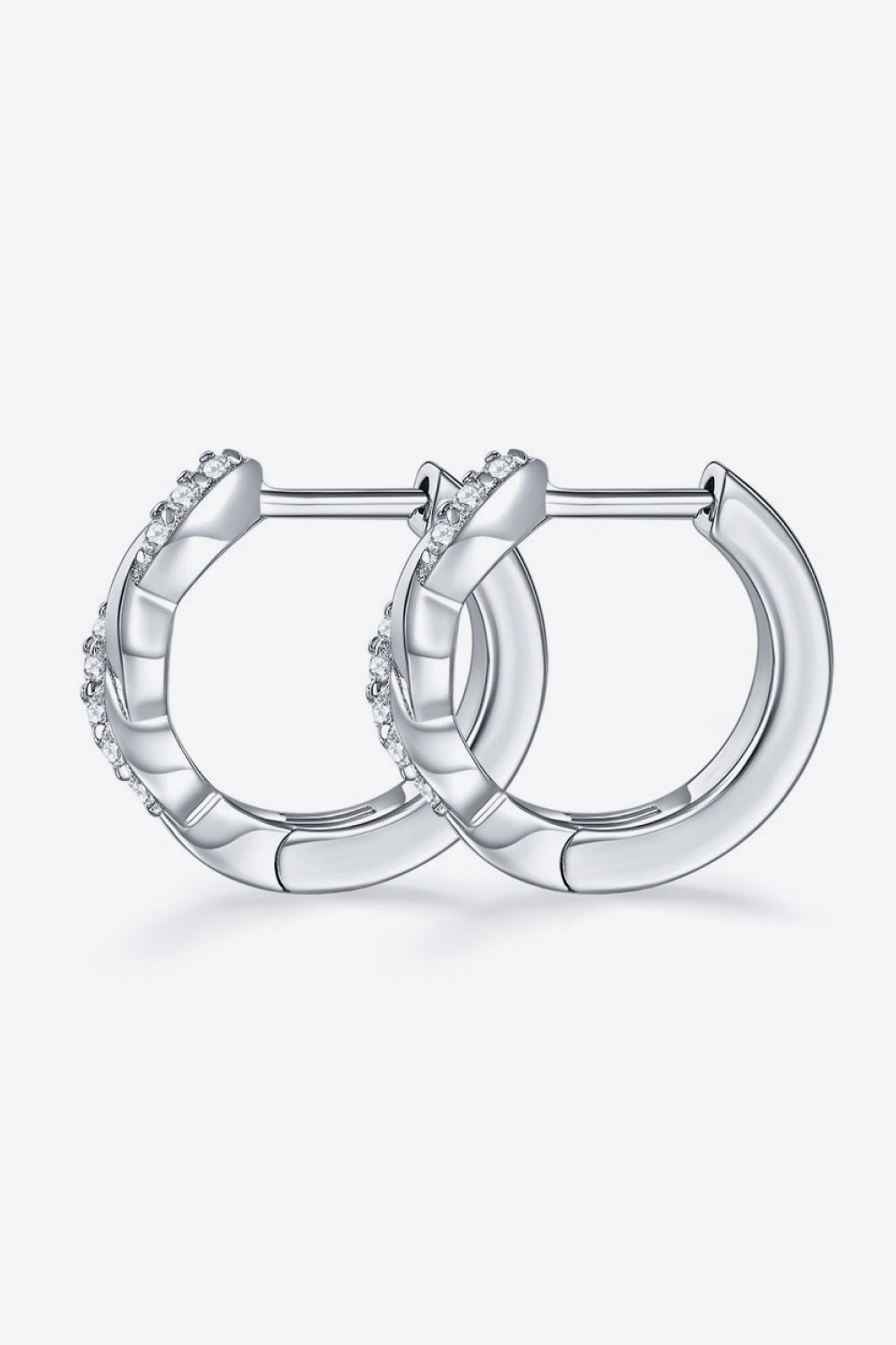 Twisted Brilliance: Moissanite Earrings