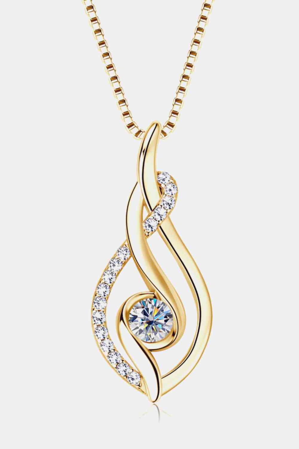 Celestial Glow: Moissanite Necklace