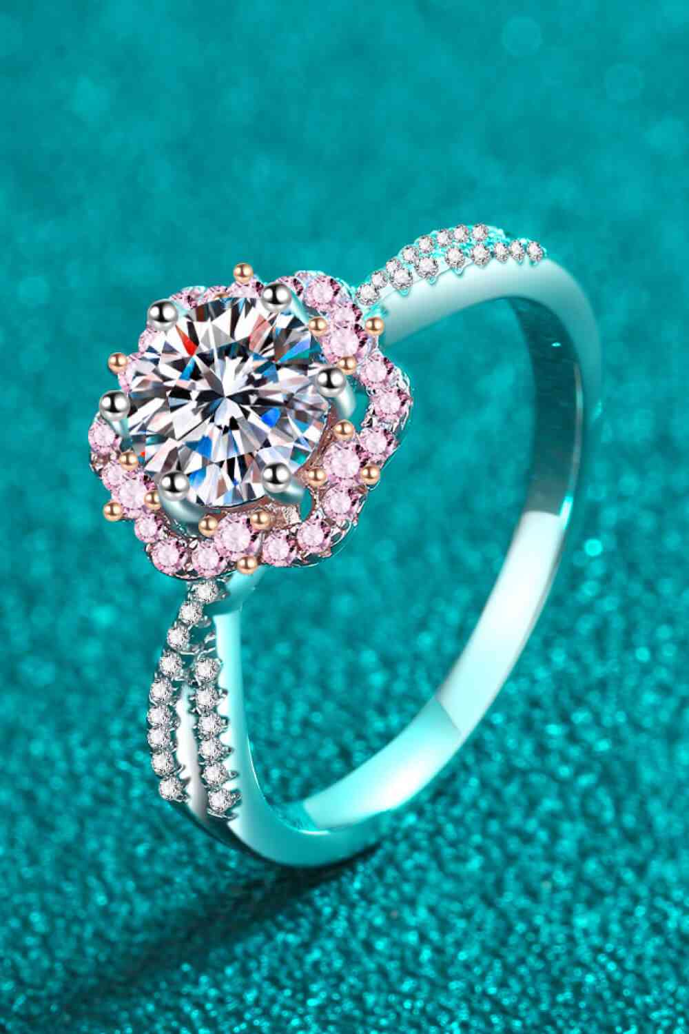 Floral Fusion: 1 Carat Moissanite Ring